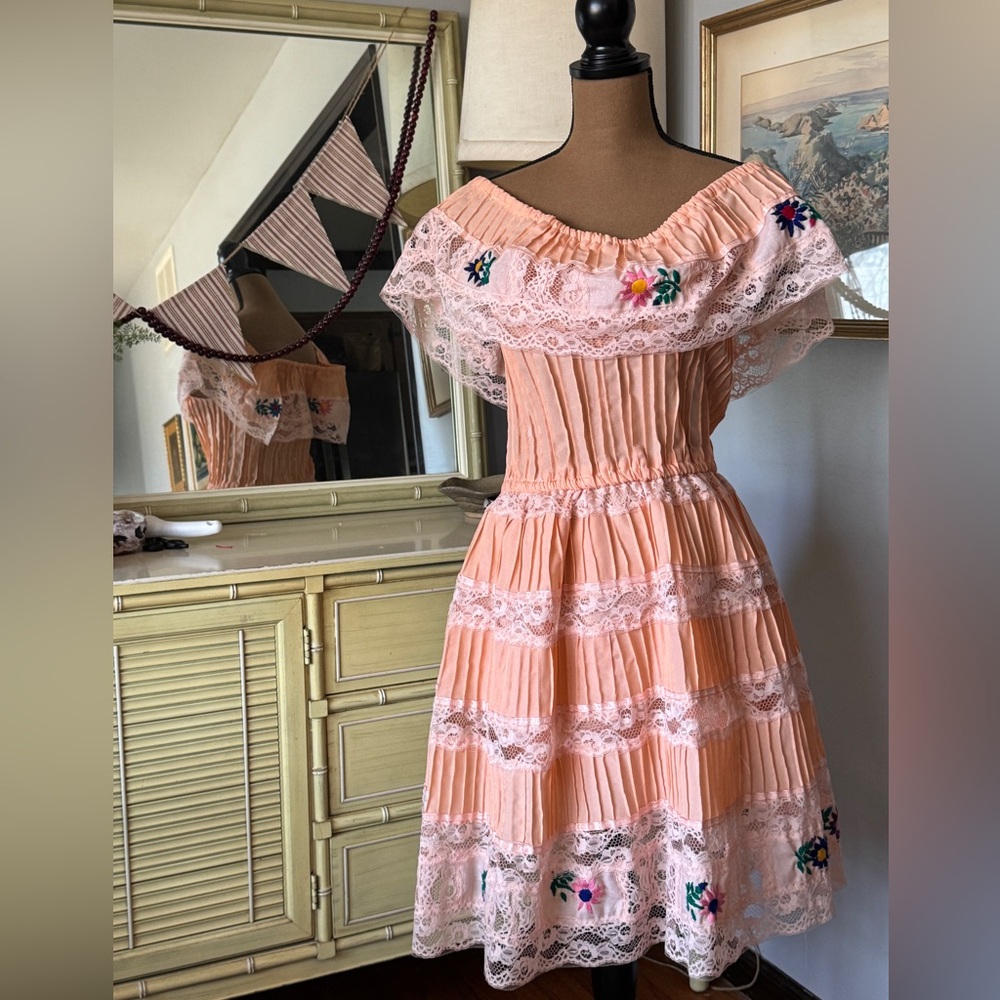 Vintage Peach Off the Shoulder Lace-Trim Midi Dress with Floral Embroidery